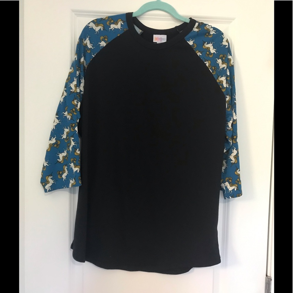 Lularoe Randy unicorn print baseball sleeve t